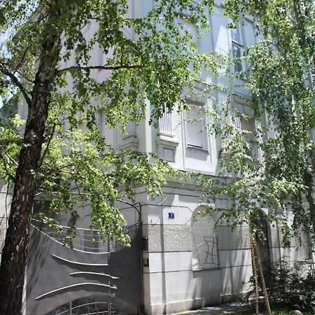 Garden Center Apartment Novi Sad Exterior photo